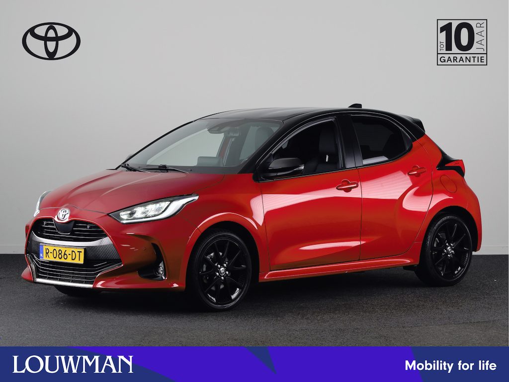 Toyota Yaris 1.5 Hybrid Executive | NL-Auto | Parkeersensoren | Leder | Stoelverwarming | *
