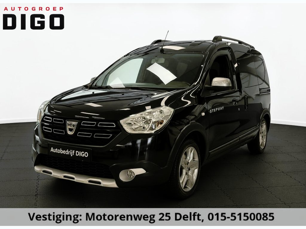 Dacia Dokker 1.3 TCe Stepway 130PK GARANTIE TOT 06-2029!* . NAVIGATIE . ACHTERUITRIJ CAMERA . TREKHAAK 1.200KG TREK GEWICHT! .