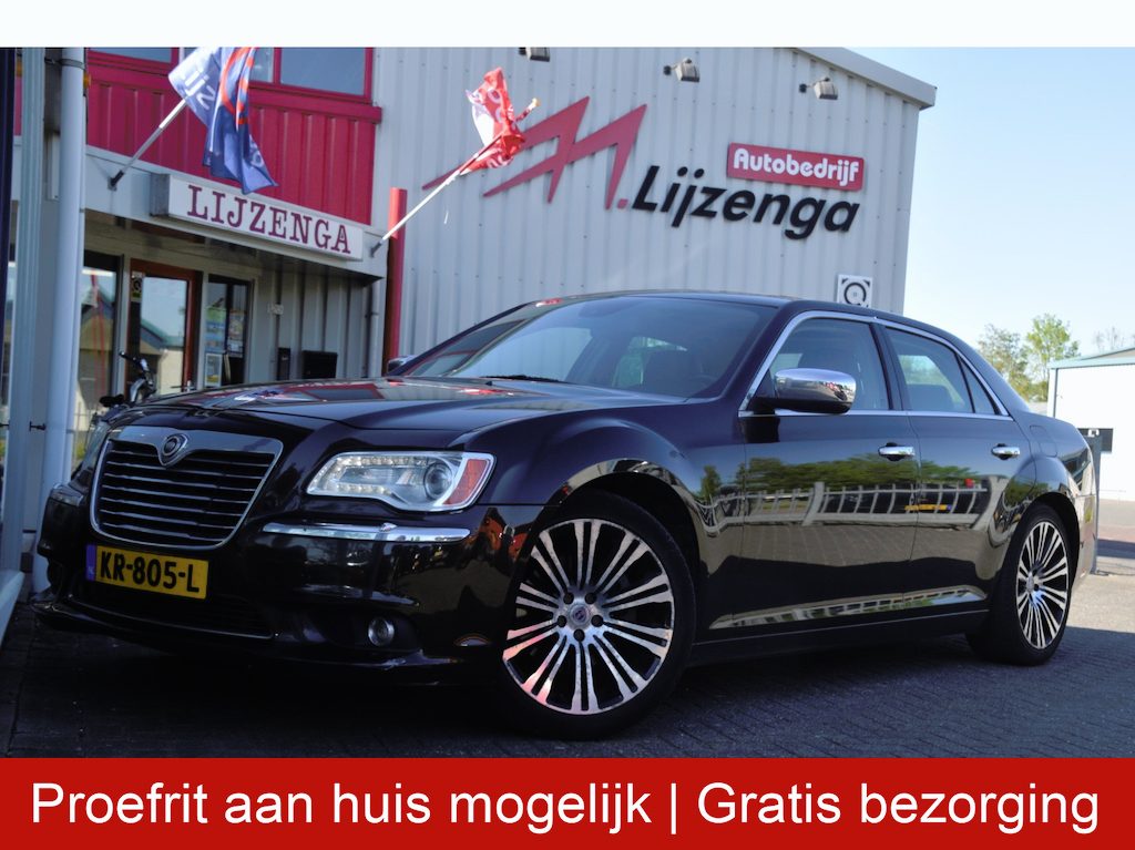 Lancia Thema 3.0 Multijet Executive Clima | LMV | PDC | Pano | Trekhaak | Leer | Bluetooth | Cruise