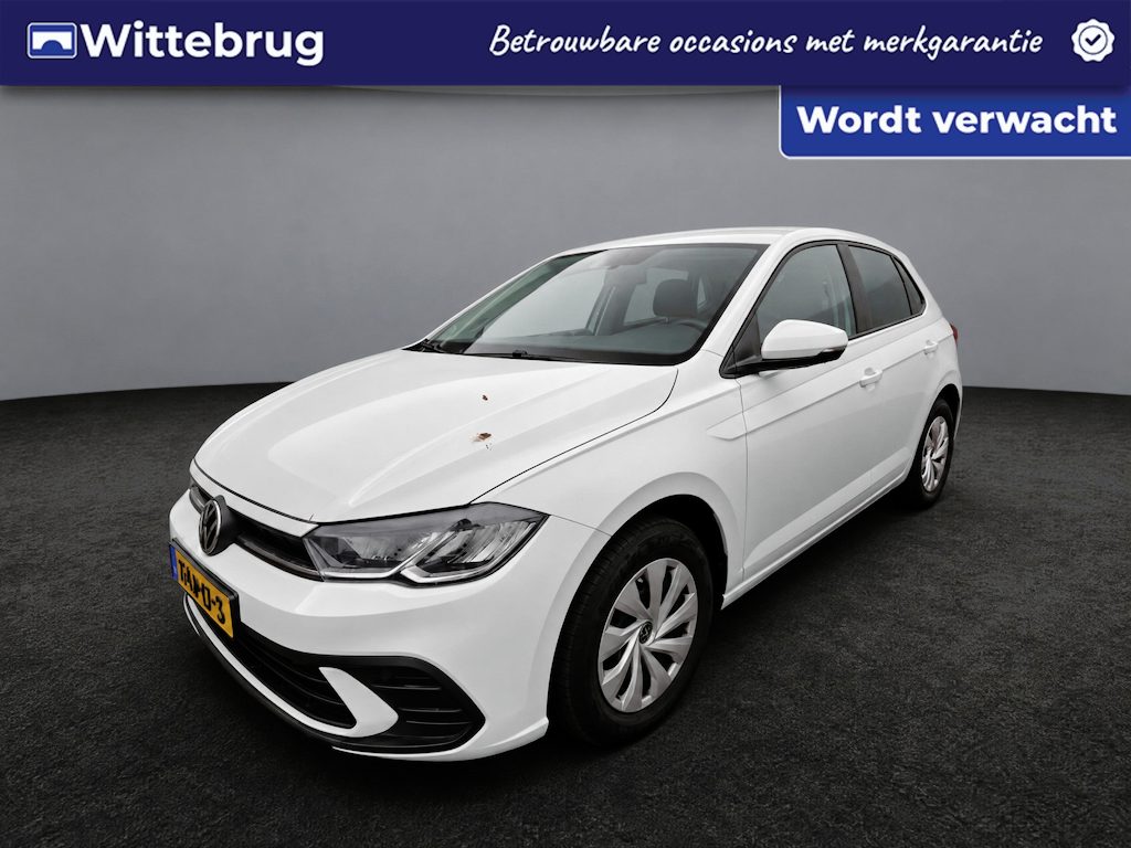 Volkswagen Polo 1.0 MPI Polo / App connect / Parkeersensoren achter / Fabriek garantie 10-2028 /