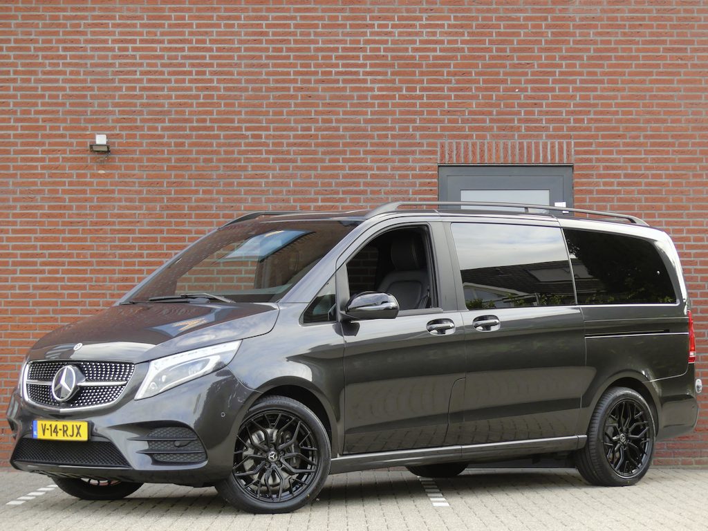 Mercedes-Benz V-klasse 250d 4-MATIC AMG Lang Dubbel Cabine LED/LEER/Trekhaak
