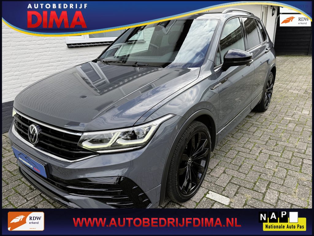 Volkswagen Tiguan 1.5 TSI Elegance R-Line Black Style/ Navi/ Camera/ Trekhaak/ ECC/ Camera