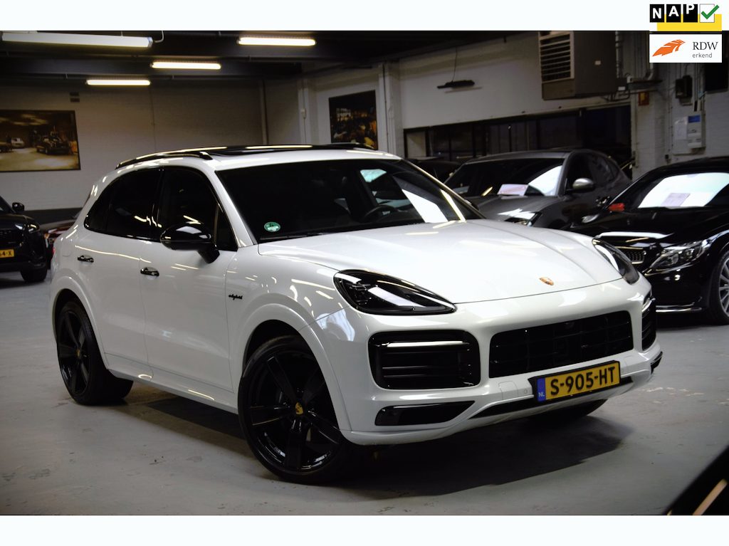 Porsche Cayenne 3.0 E-Hybrid Platinum Edition Navi|Panoramadak|Org.NL|Dealer onderhouden