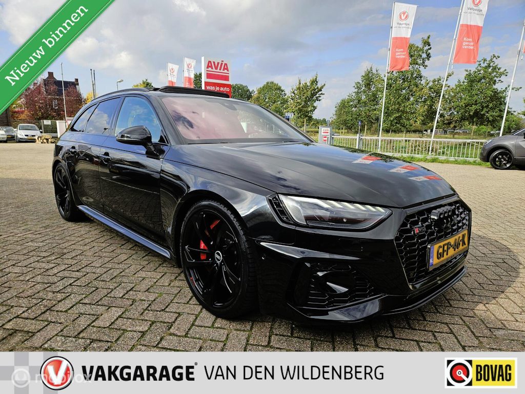 Audi RS4 Avant 2.9 TFSI RS 4 quattro