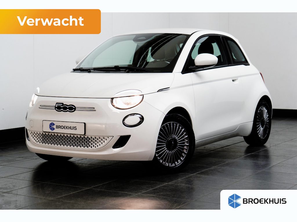 Fiat 500e Icon 42 kWh 120 pk | Apple Carplay | Cruise control | Parkeersensoren |