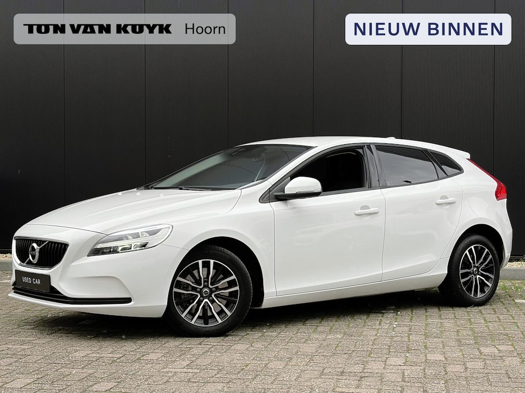 Volvo V40 1.5 T2 Polar+ Automaat / Navi / Bluetooth / Parkeersensoren / Stoelverwarming / Cruise Control / Automatisch licht / LMV / Getint Glas / LED /