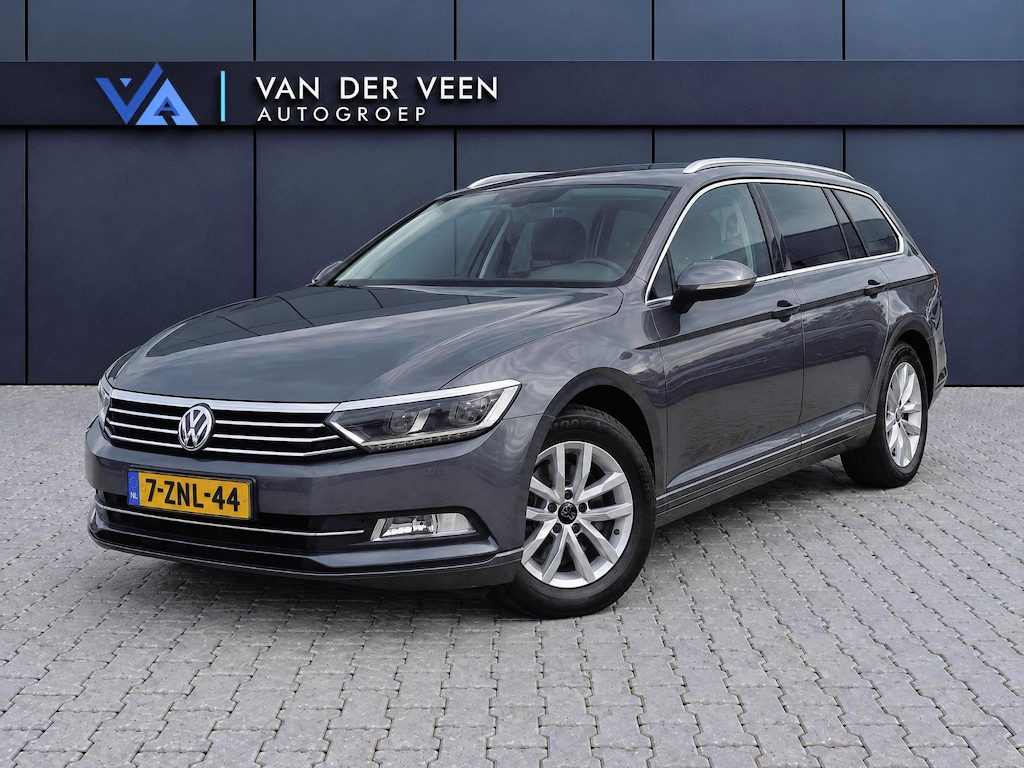 Volkswagen Passat Variant 1.6 TDI Comfortline | Climate controle | Cruise controle | Bluetooth | Parkeersensoren | Dakdragers | Navigatie | Draadloze telefoonlader | Elektrische ramen | 16 Inch LMV |
