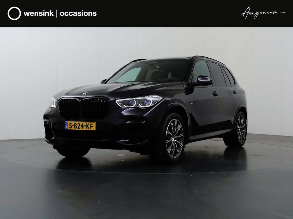 BMW X5 xDrive40d High Executive | M-Pakket | Laserlicht | Harman/Kardon | Shadow Line | HUD | Panoramadak | Ele.verstelbare zetels + Geheugen | Interieurverlichting | CraftedCalarity | 360 Camera | Luchtvering | Adaptieve Cruise Control |
