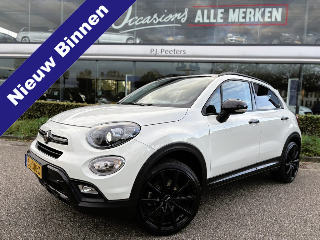 Fiat 500X Cross 1.4 Turbo MultiAir S-Design Cross Airco - Parkeersensor achter - Navigatie - Cruise control - Bluetooth - Dakrails - Radio - Licht metalen velgen 19 inch - Start/stop systeem - Lederen/stof bekleding - Elektrische ramen - Extra getint glas achter - Keyless entry