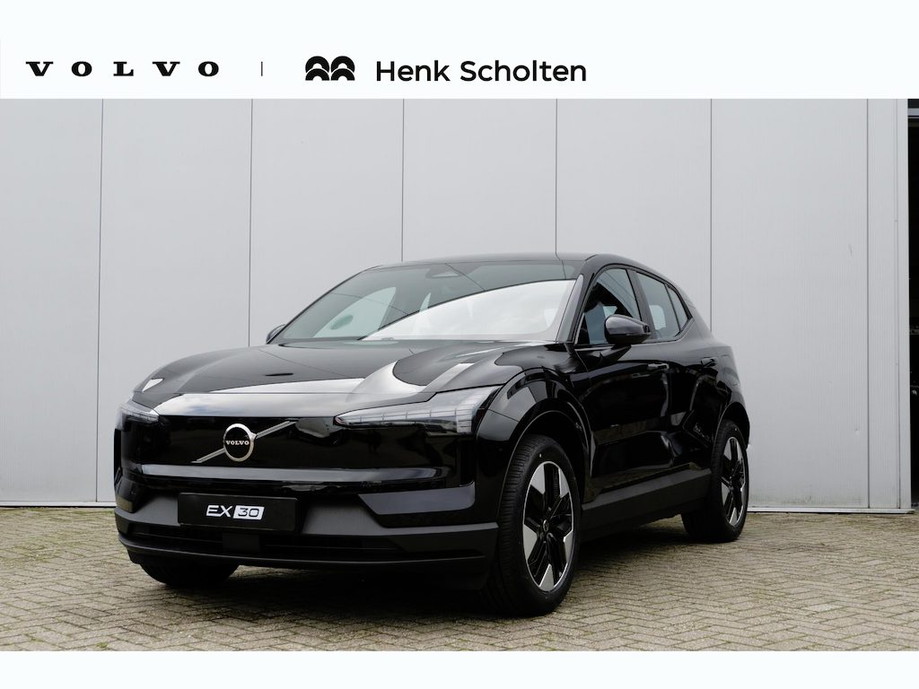 Volvo EX30 P3 Long Range Plus Europa 69 kWh Onyx Black | Indigo interieur | Elektrisch verstelbare voorstoelen | Stoel-/ stuurwielverwarming | Harman Kardon | Keyless entry | 18 inch lichtmetalen velgen | Warmtepomp | Vehicle to load | Volvo Guard | Adaptieve cruise control | BLIS