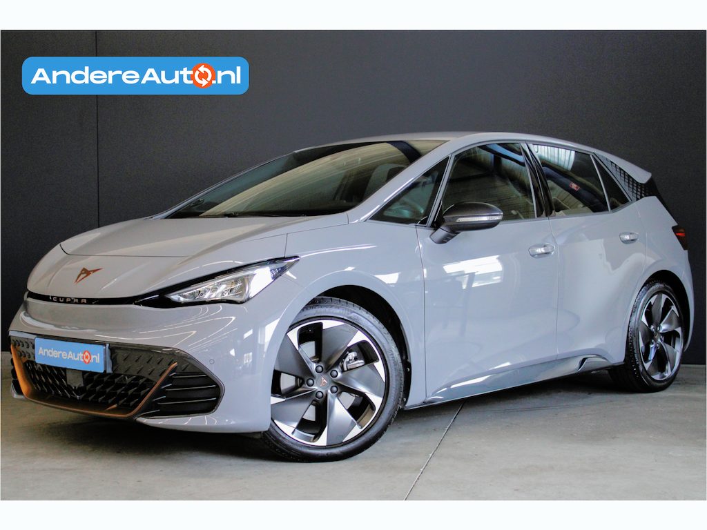 CUPRA Born E-Boost 63 kWh 231pk |BTW|stuurverwarming|parkeersensoren|