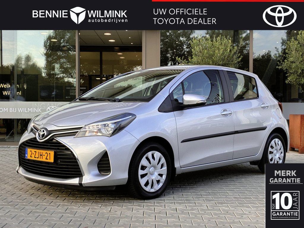 Toyota Yaris 1.3 VVT-i Aspiration | Camera