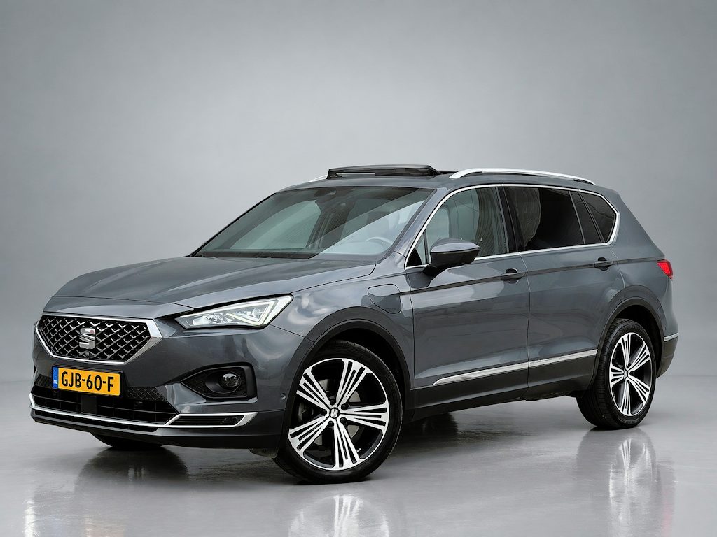 SEAT Tarraco 1.4 TSI e-Hybrid PHEV Xcellence|SOH 89%|Pano|Trekhaak|360-camera|Stoel/stuurverwarming|Dodehoek-detectie
