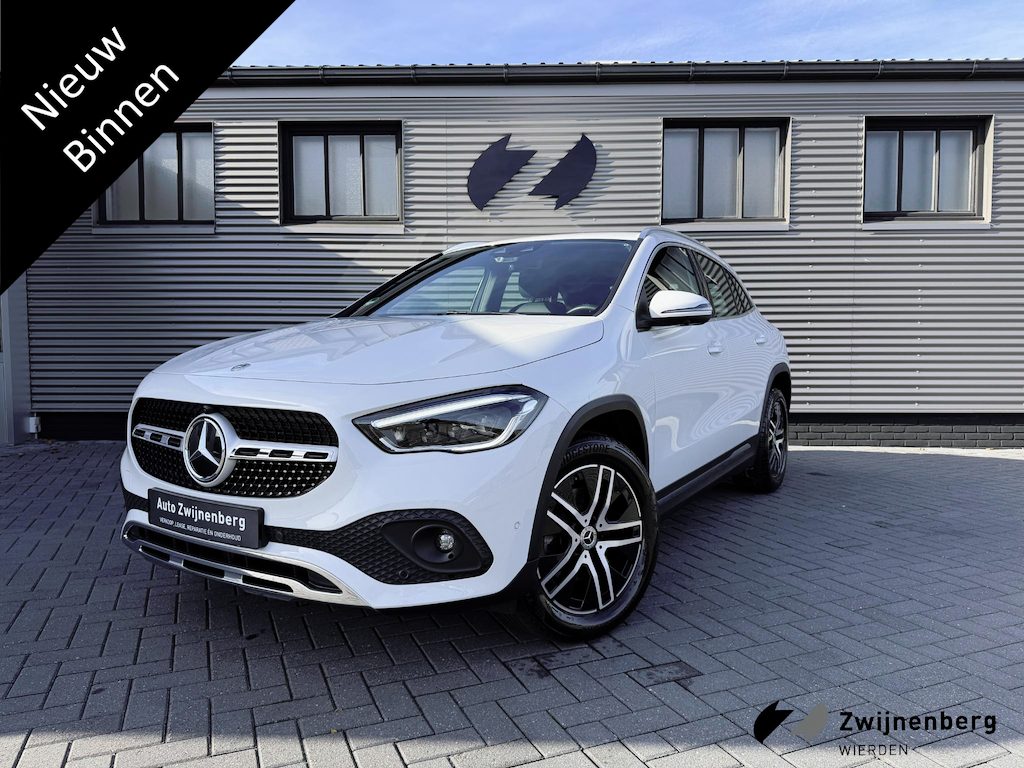 Mercedes-Benz GLA 200 Style |Trekhaak|Multibeam|Memory|Elek.klep|