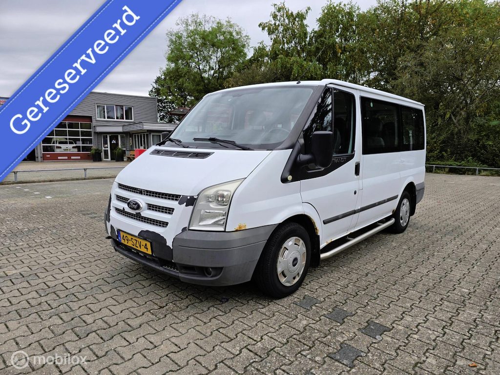 Ford Transit Combi 300S 2.2 TDCi Ambiente