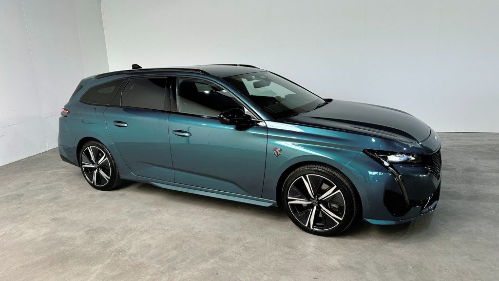 Peugeot 308 GT,1.6 Hybrid,180 PK, automaat, elec stoel+mem,elec.Aklep,18inch