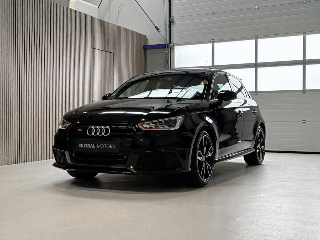 Audi A1 Sportback 2.0 TFSI S1 Quattro - 1 EIGENAAR - DEALER ONDERHOUDEN - SUPERSPORT STOELEN - LIEFHEBBERS AUTO