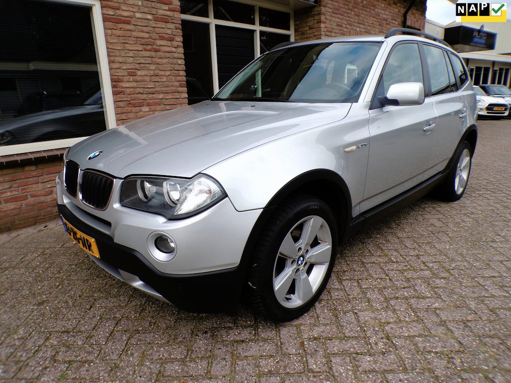 BMW X3 2.0d Introduction Automaat / leder / Navi