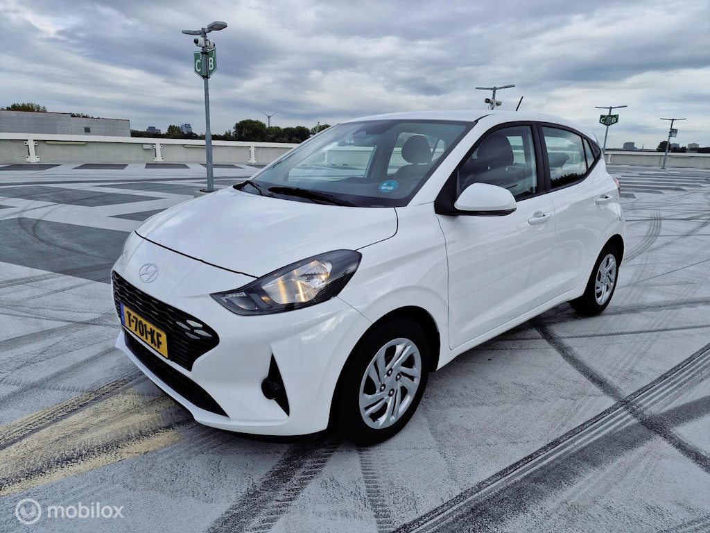 Hyundai i10 1.0 Premium-fabrieksgarantie -Old Edition-Dealeronderhouden