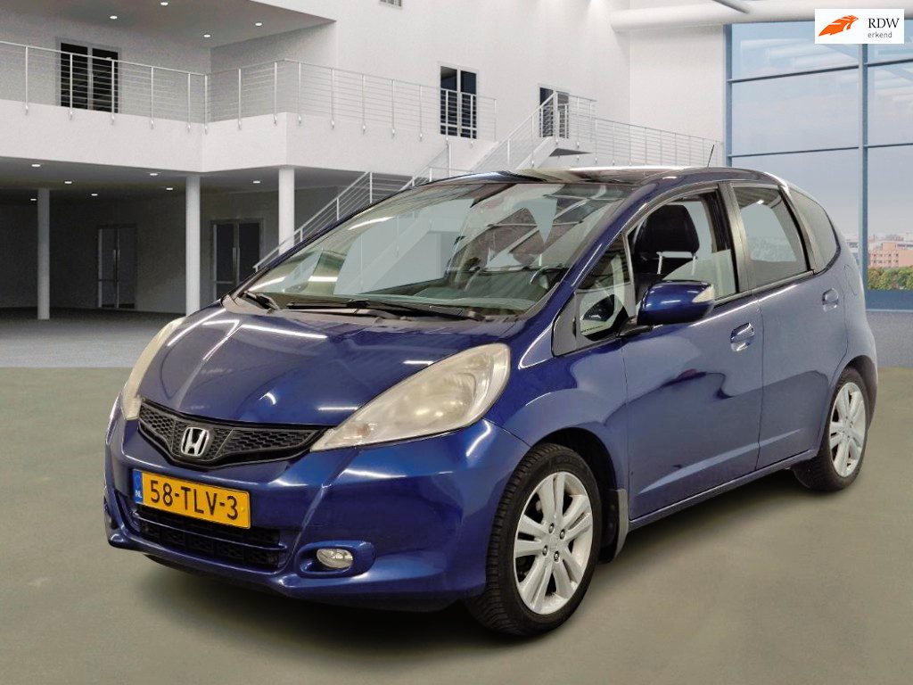 Honda Jazz 1.4 Hybrid Exclusive PANO NAVI PSENSOR CRUISE TREKHAAK 2 X SLEUTELS