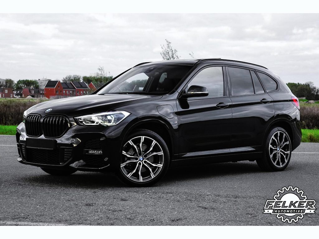 BMW X1 xDrive25e M Sport | Pano | HUD | Leder | ACC