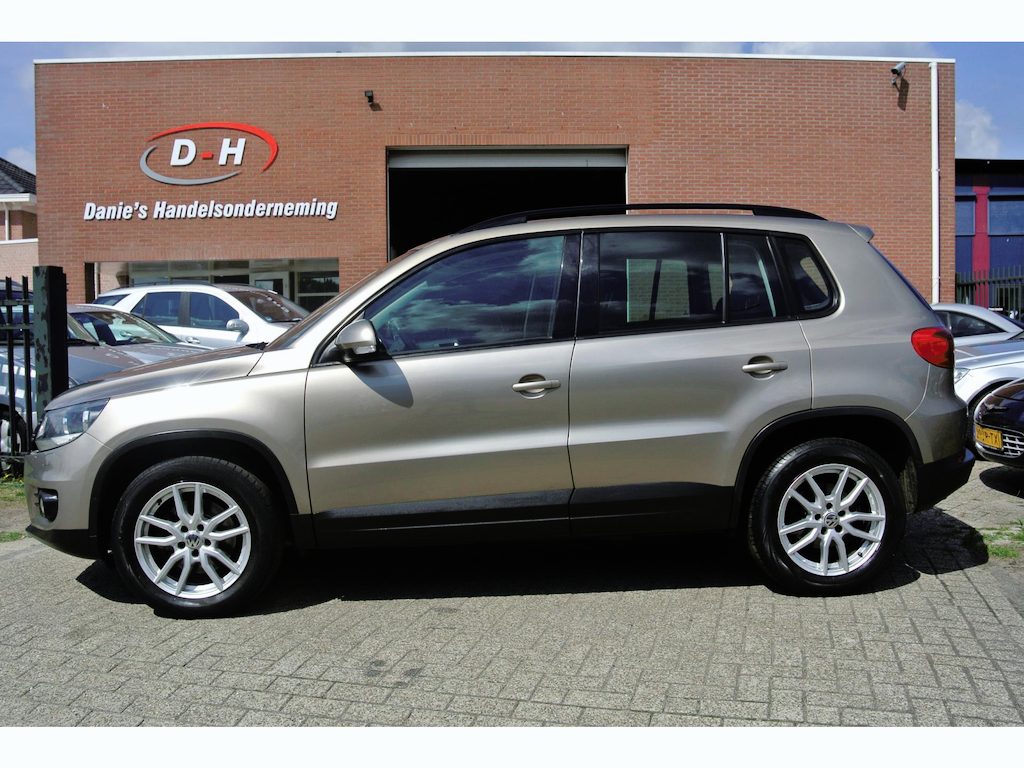 Volkswagen Tiguan 2.0 TSI Sport&Style 4Motion automaat apk 30-04-2027 inruil mogelijk