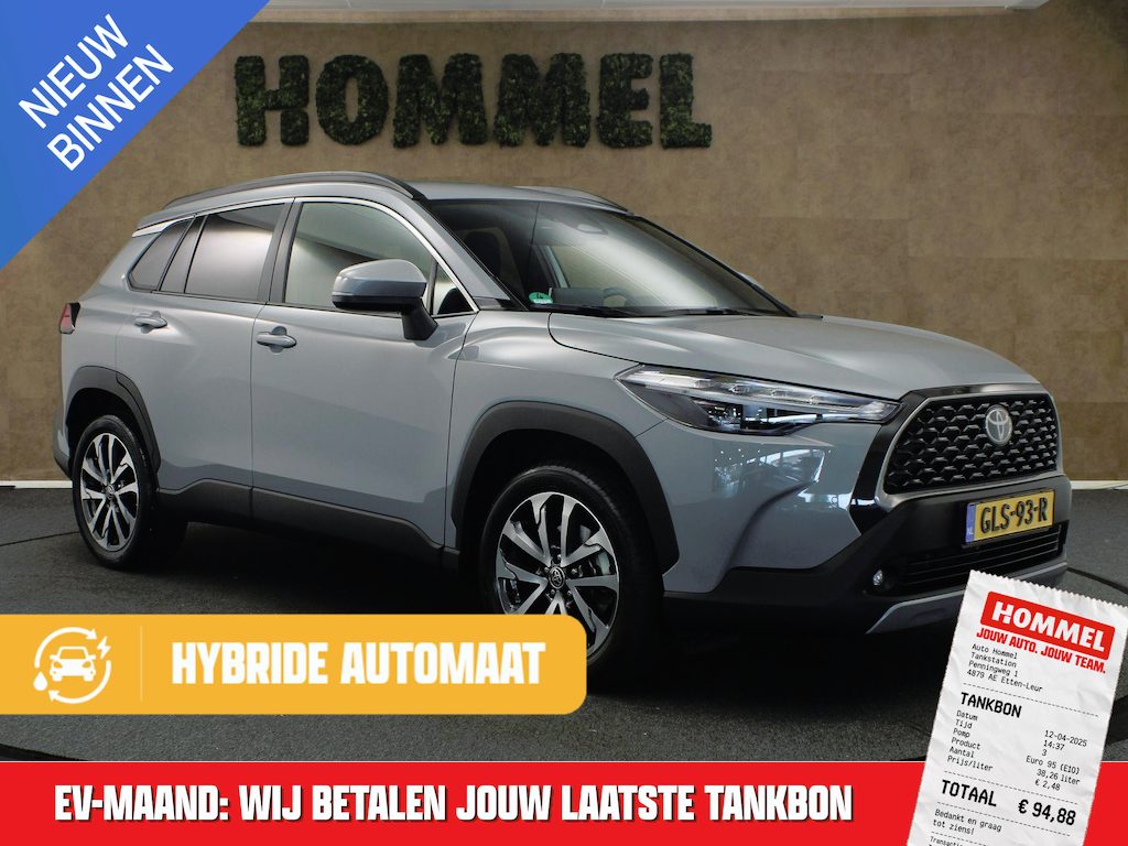 Toyota Corolla Cross Hybrid 140 Style - ORIGINEEL NEDERLANDSE AUTO - AFKOMSTIG VAN 1E EIGENAAR - PARKEERSENOREN VOOR/ ACHTER - THUISKOMER RESERVEWIEL - DODEHOEK DETECTIE - ELEKTRISCHE ACHTERKLEP - NAVIGATIE - CAMERA - CLIMATE CONTROL