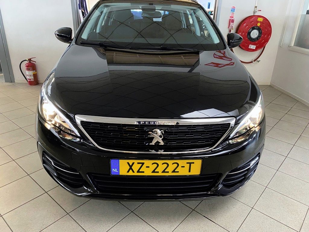 Peugeot 308 1.2 PureTech 130pk Active
