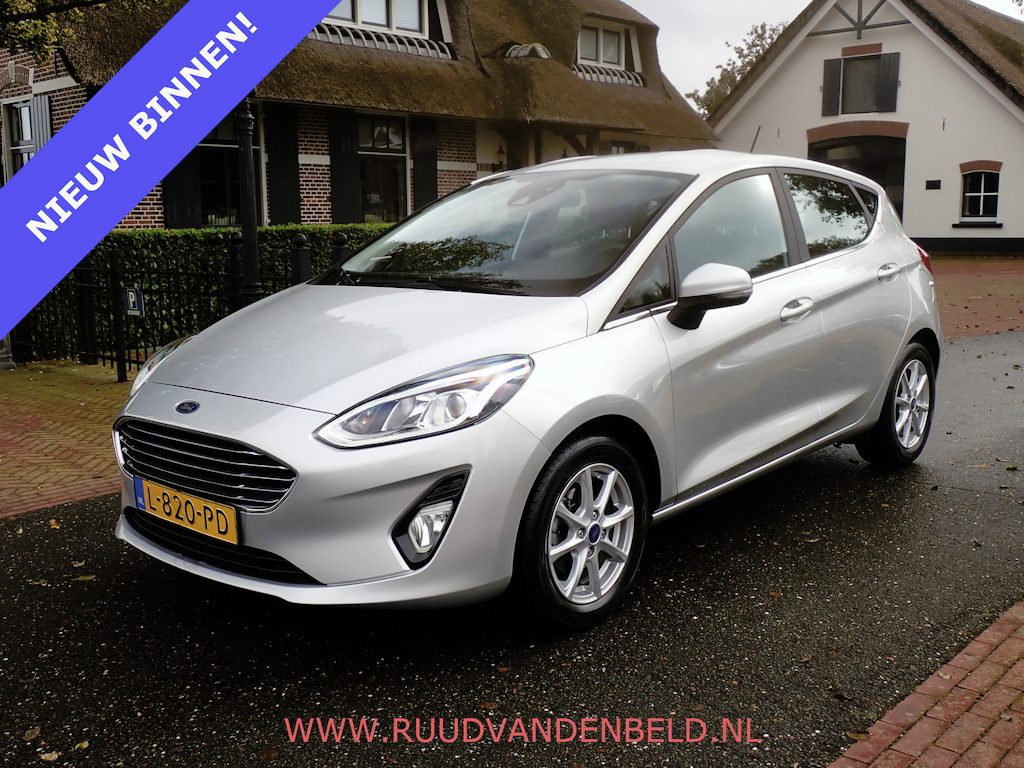 Ford Fiesta 1.0 EcoBoost Titanium CARPLAY/KEYLESS/NAVI/CRUISE/PDC
