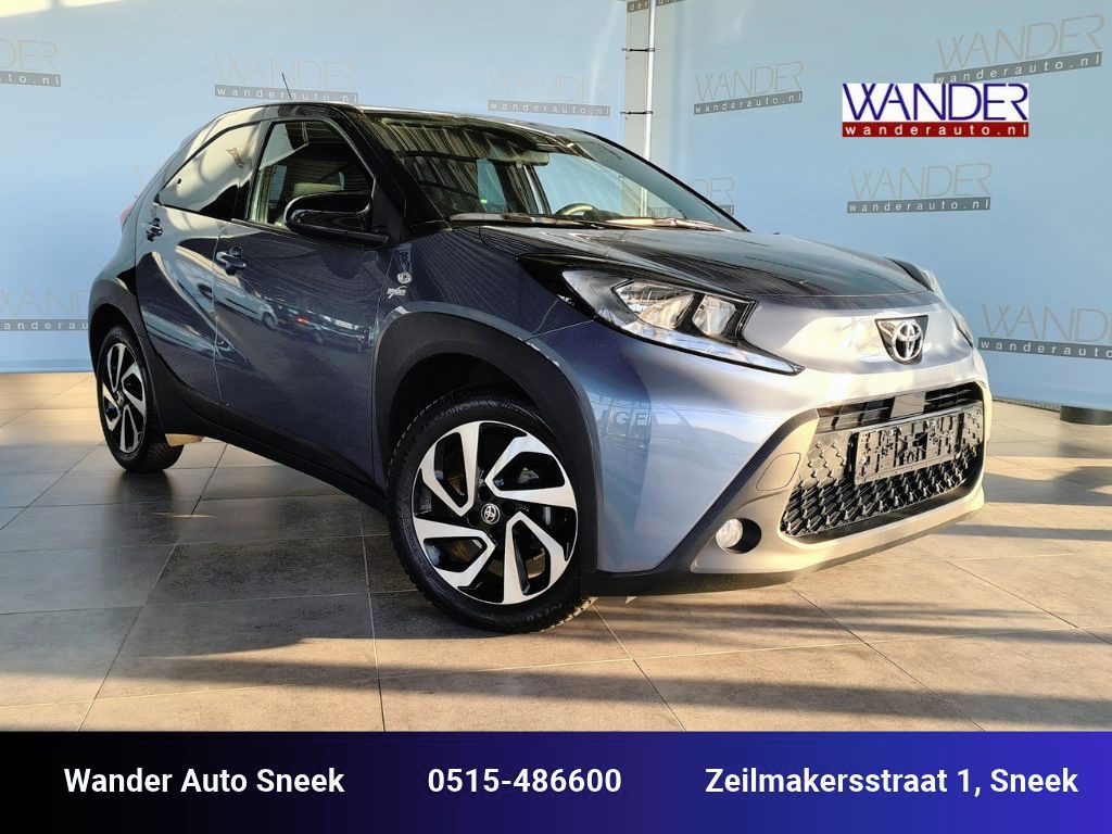 Toyota Aygo X 1.0 VVT-i S-CVT Pulse /Stoelverwarming/Apple Carplay/Android Auto/Adaptieve Cruise/Airco