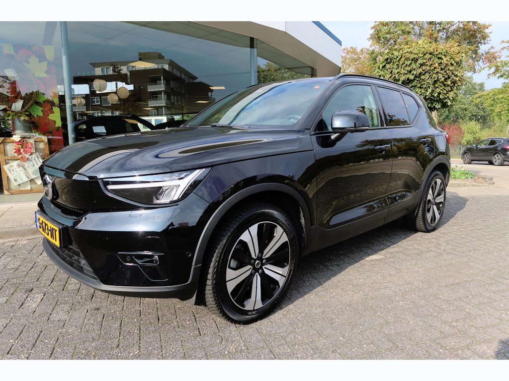Volvo XC40 Recharge Ultimate 70 kWh I SoH 93.5% I Pano I Trekhaak I All-Season