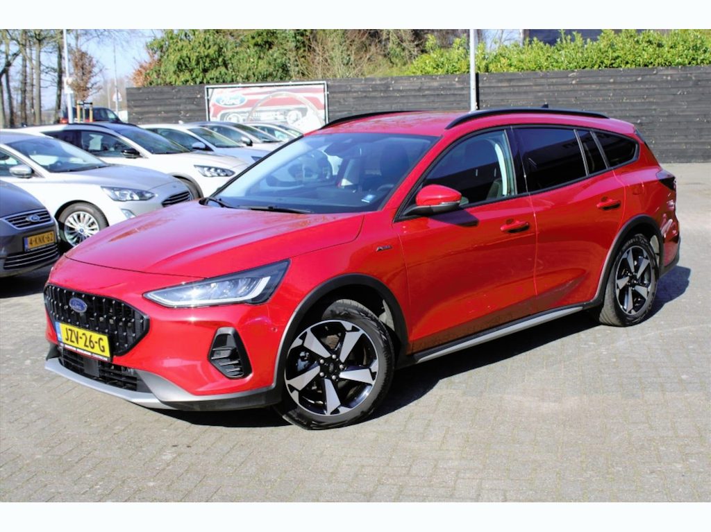 Ford Focus Wagon 1.0 EcoBoost Hybrid ST Line X