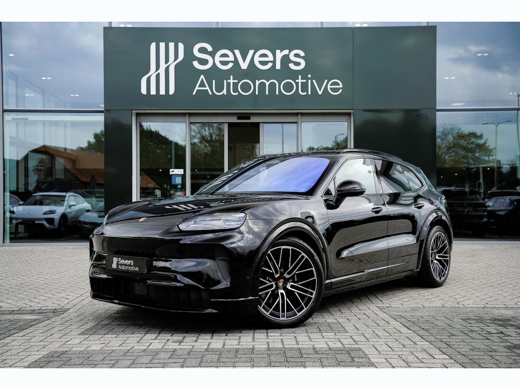 Porsche Cayenne Electric 113 kWh | SportDesign pakket | Achterasbesturing | Panoramadak | Passenger Display| Drive Assist | Head-Up Display | Sport Chrono pakket| 18-voudig Stoelventilatie | BOSE® Surround Sound System |