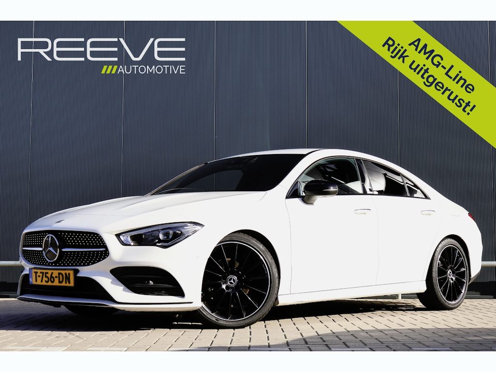 Mercedes-Benz CLA 180 AMG Line | Sfeerverlichting | 19 Inch | Trekhaak | Camera | Apple Carplay / Android Auto