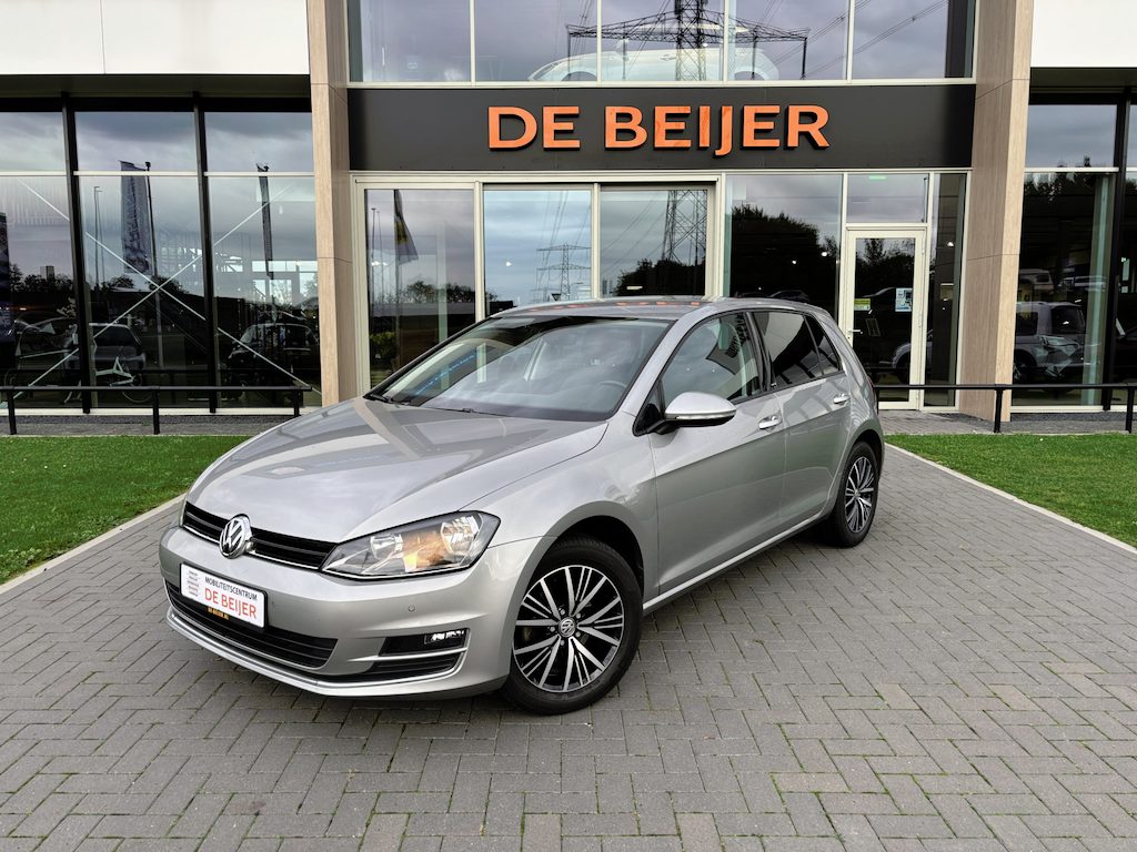 Volkswagen Golf 1.2 TSI All Star 110pk Navi I Camera I Carplay