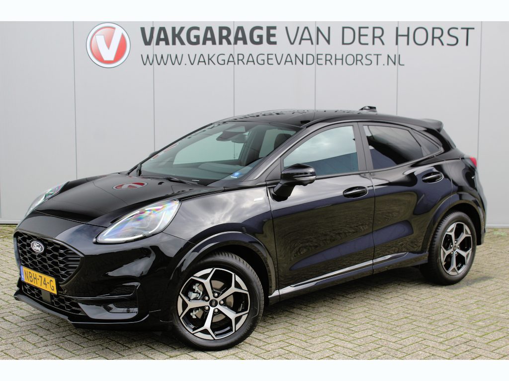 Ford Puma 1.0-125pk EcoBoost Hybrid ST-Line X. Alweer zo'n mooie uiterst complete Ford Puma met slechts 7.400km èn fabr. garantie t/m 10-12-2029 ! Autm. airco, LED verlichting, navigatie, telefoonvoorb., bestuurders assistent pakket, winterpakket etc., etc