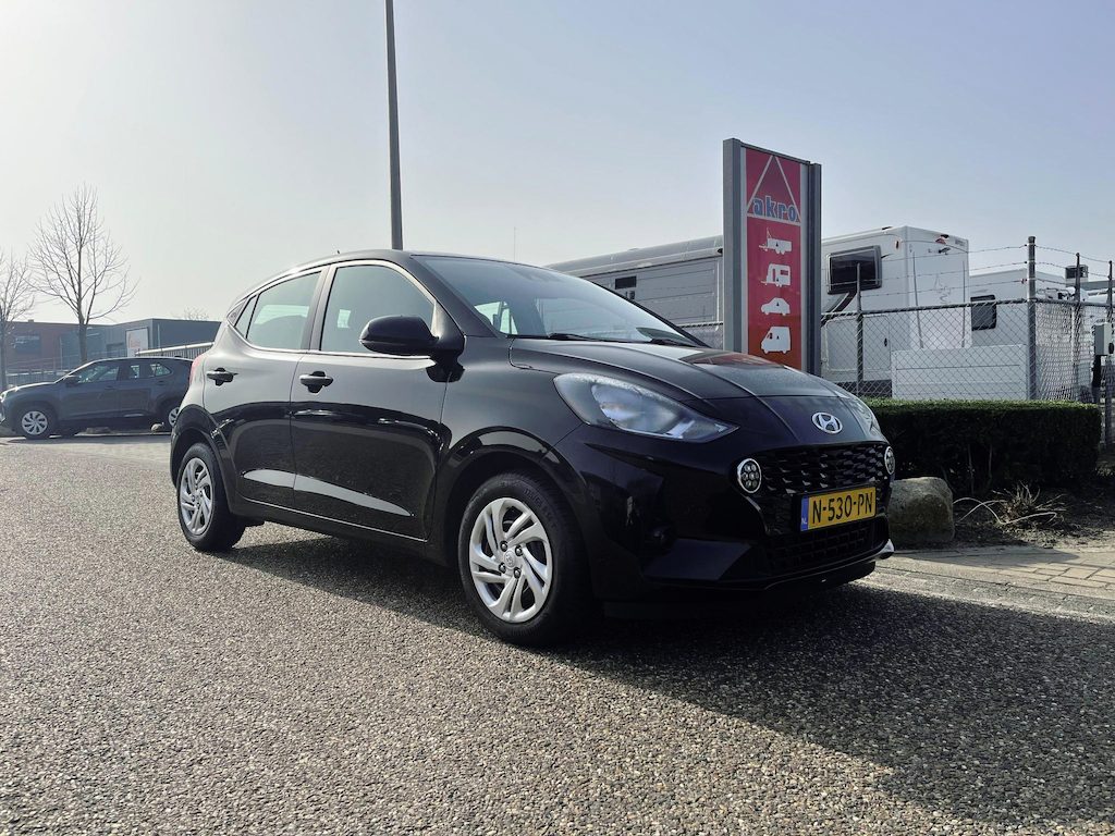Hyundai i10 1.0 Comfort Smart | Camera | Cruise Control | Carplay | NAVI | Elektrische ramen en spiegels voor