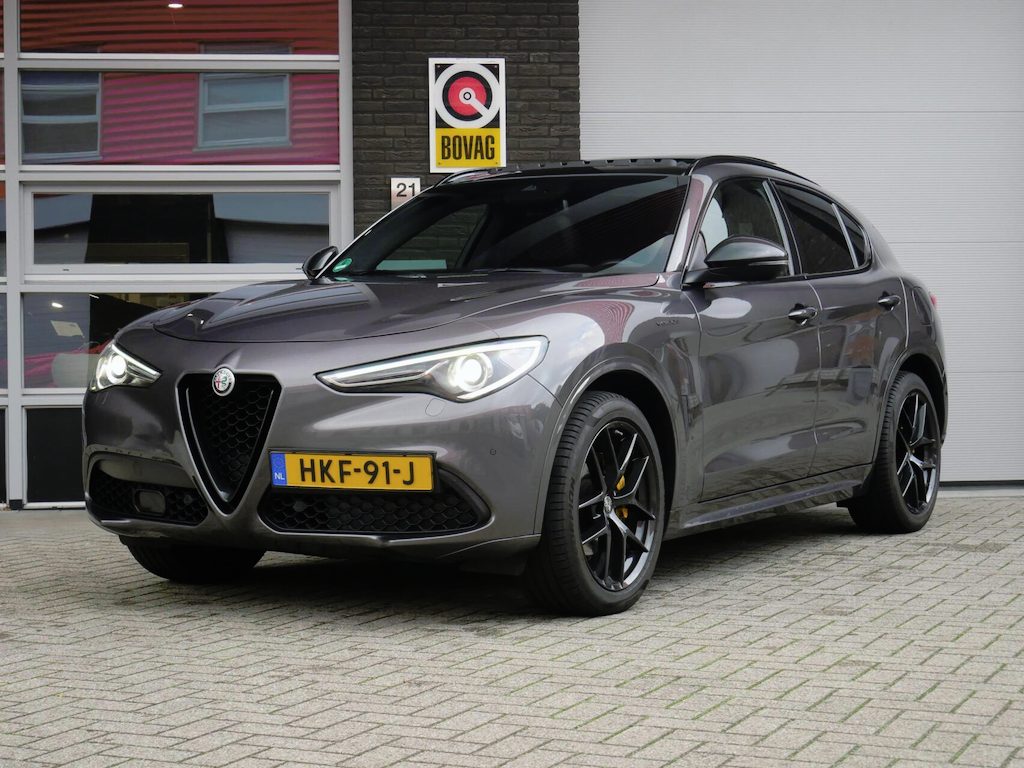 Alfa Romeo Stelvio 2.0 T AWD Veloce Leder| Pano| Sport uitlaat| FULL OPTION