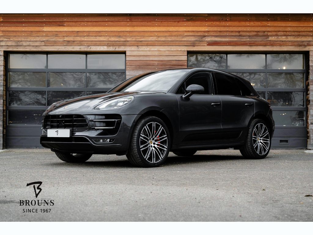 Porsche Macan 3.6 Turbo Performance Package 440pk | ACC | 360gr. | LED