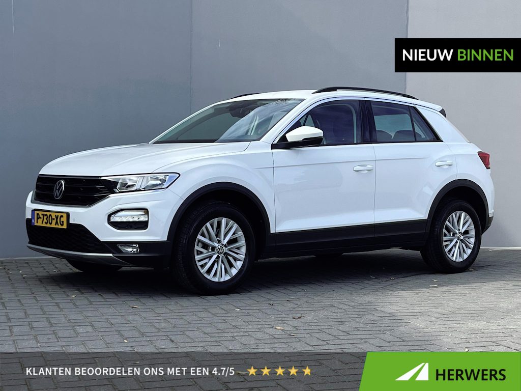 Volkswagen T-Roc 1.0 TSI Style Business / Trekhaak (1.300 KG) / Adaptieve Cruise Control / Stoelverwarming voor / Navigatie DMV Apple Carplay&Android Auto / Airco /