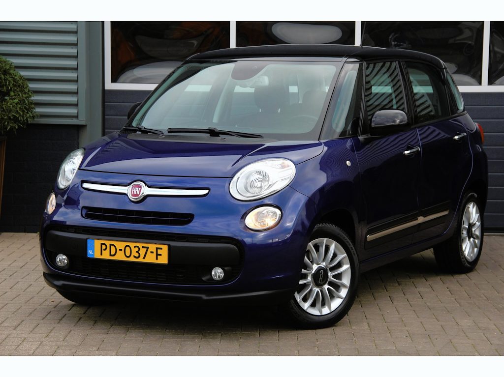 Fiat 500L 0.9 TwinAir Lounge | NL Auto | 1e Eigenaar | Pano-Dak | ECC | Navi | PDC | Bluetooth | Cruise | LMV16" | Zeer nette