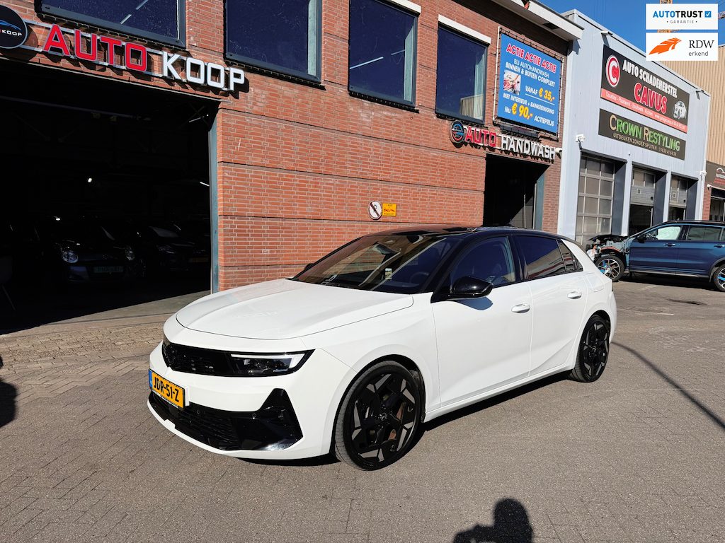 Opel Astra 1.6 Turbo Plug In Hybrid GSe Pano HuD Matrix Led