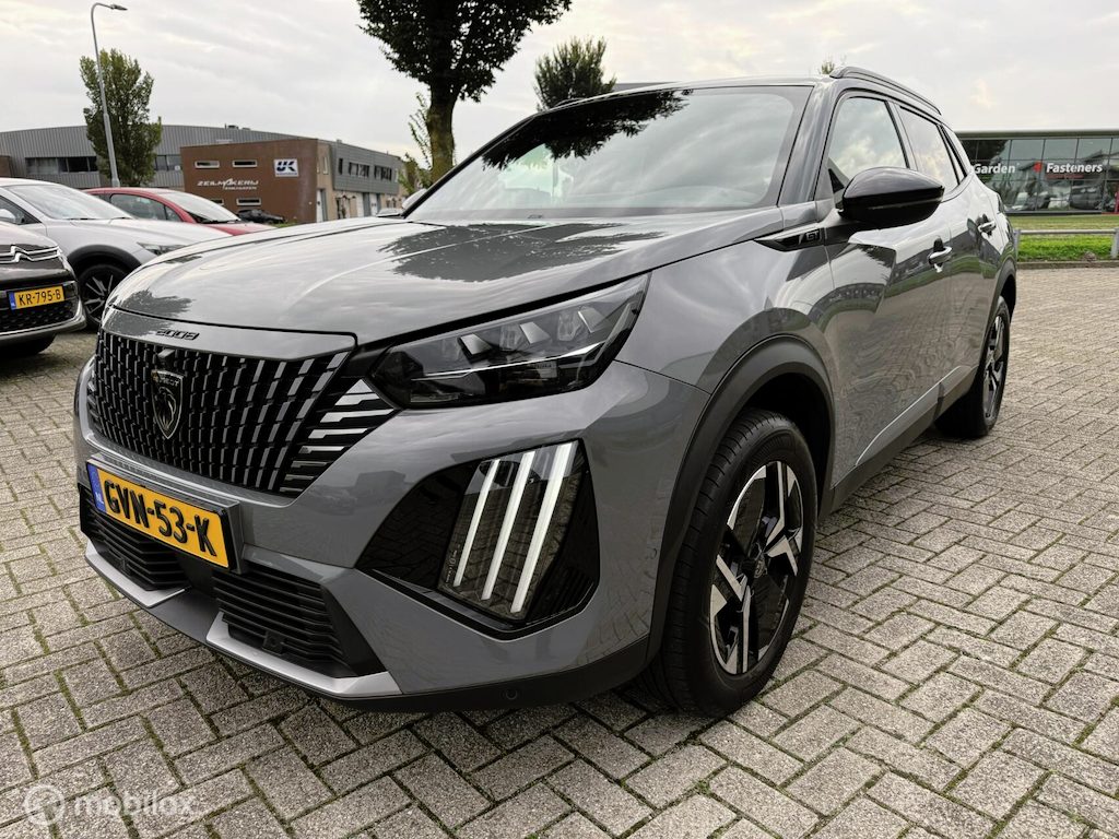 Peugeot 2008 GT 130 PK AUTOMAAT RIJKLAAR PRIJS