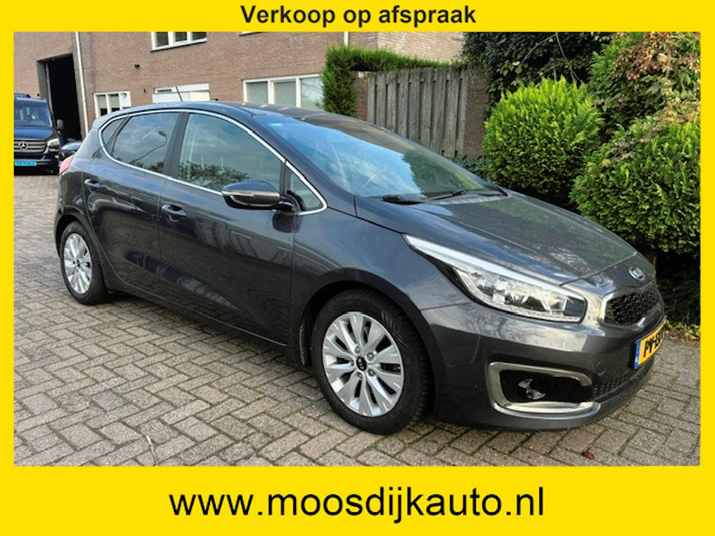 Kia Ceed cee'd 1.6 GDI DynamicLine Zeer mooi/ Airco ecc/ 5 drs/ NL auto/ met NAP/ Nw-APK/ verkoop op afspraak 0653226433