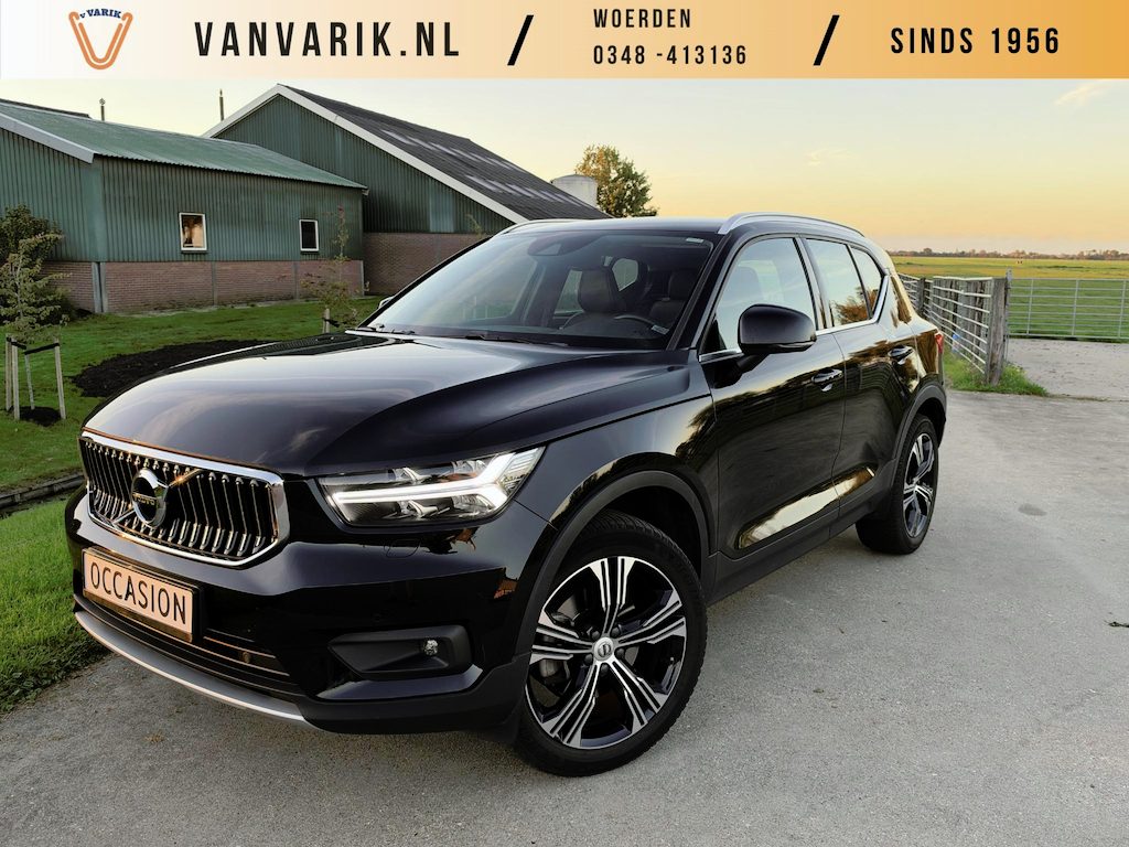 Volvo XC40 2.0 T4 Inscription TREKHAAK | CARPLAY | ORREFORS | AUTOMAAT | CAMERA | KEYLESS | LEER