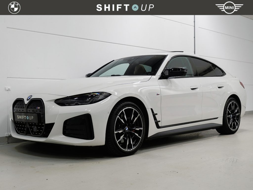 BMW i4 M50 Schuifdak | M-Stoelen | Harman Kardon