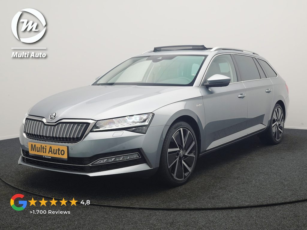 Skoda Superb Combi 1.4 TSI iV Laurin & Klement PHEV 218pk Dealer O.H. | Trekhaak Af Fabriek | Panodak | Adaptive Cruise | 360 Camera | Canton Audio | Lederen Comfortstoelen Memory & Massage & Ventilatie | Sfeerverlichting | Stoelen & Stuur Verwarmd | BLIS | Keyless | Plug In Hybrid |