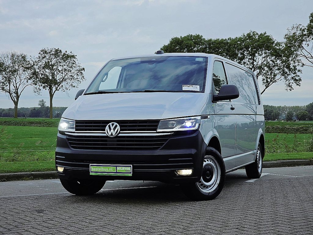 Volkswagen Transporter 2.0 TDI L2H1 LED Navi Automaat WP-Inrichting Airco Carplay Adaptieve Cruise Control Stoelverwarming Standkachel  PDC Euro6 150 PK!