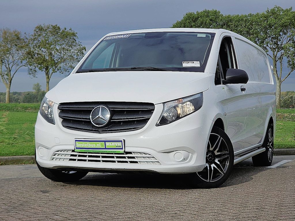 Mercedes-Benz Vito 114 XL L3 ac automaat EURO6 carplay cruisecontrol 3-zits sidebars LM velgen trekhaak 98 dkm!