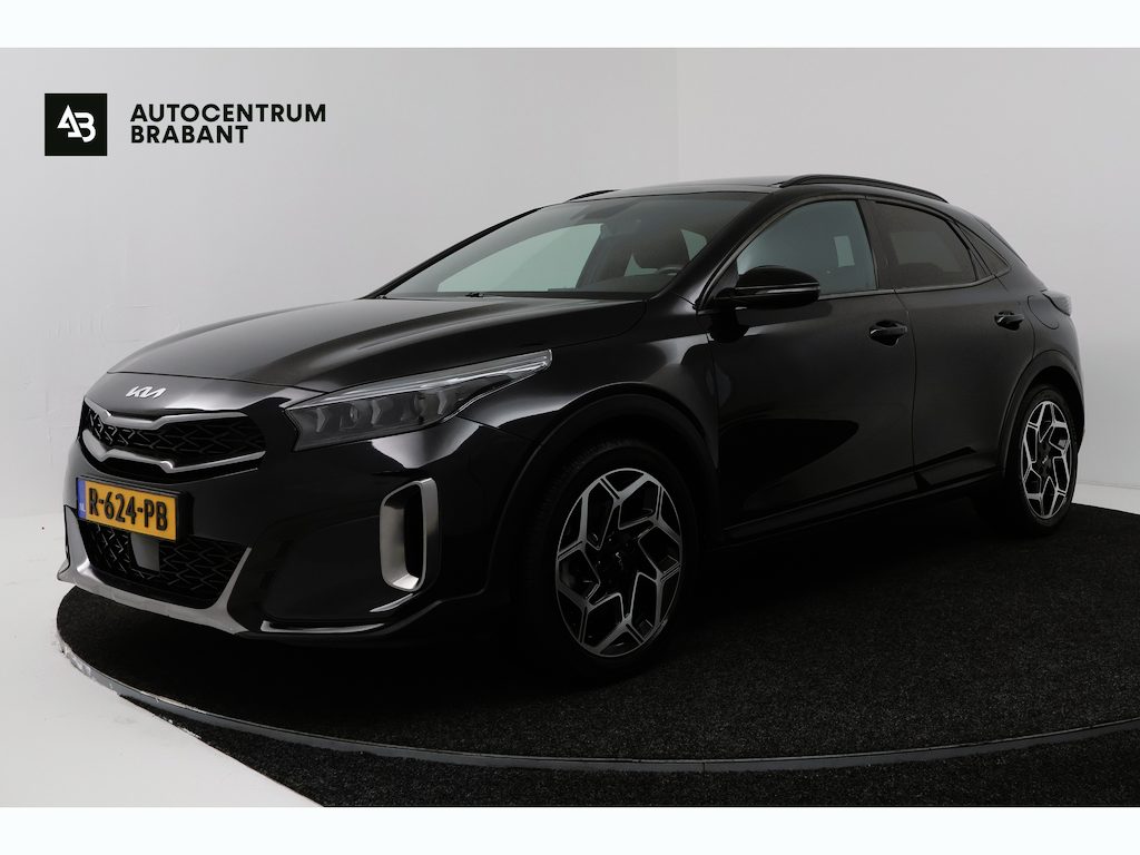 Kia Xceed 1.5 T-GDi GT-Line First Edition (PANORAMADAK, TREKHAAK AFNEEMBAAR, CAMERA, STUUR-/STOELVERWAMRING)